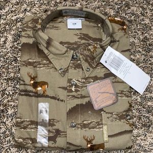 Men’s Columbia long sleeve shirt - deer